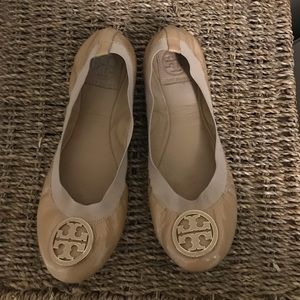 Nude patent Tory Burch Caroline ballet flats 7.5